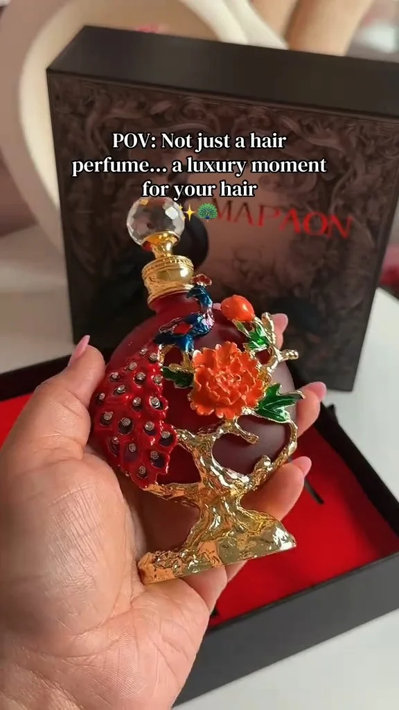 Instagram post from mapaonfragrance. This post is in position 2.