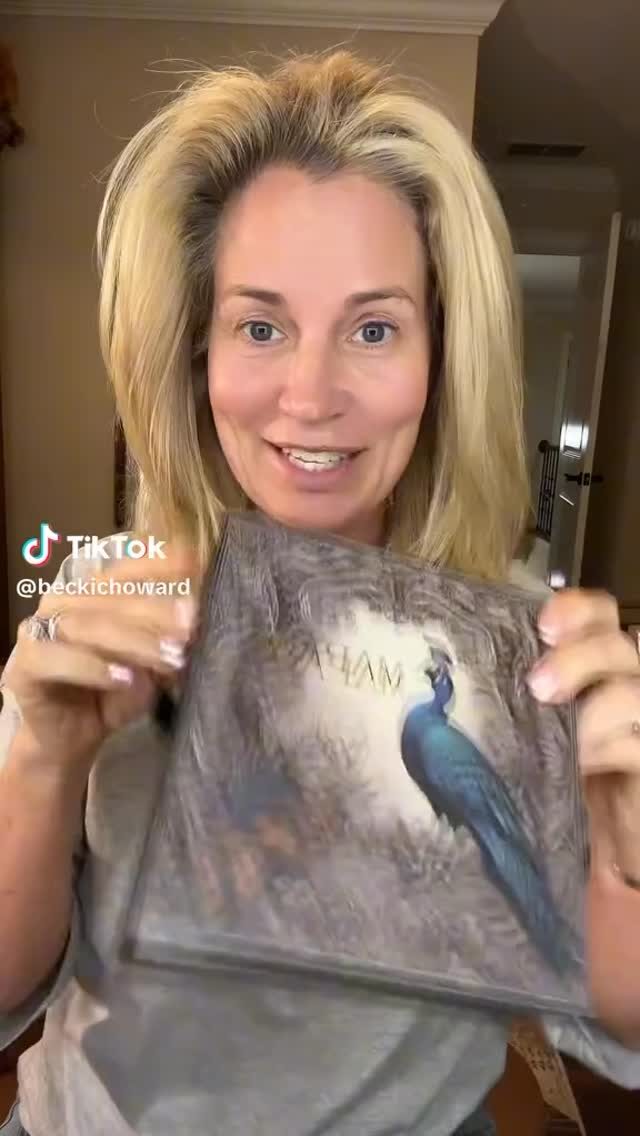 Instagram post from mapaonfragrance. This post is in position 1.