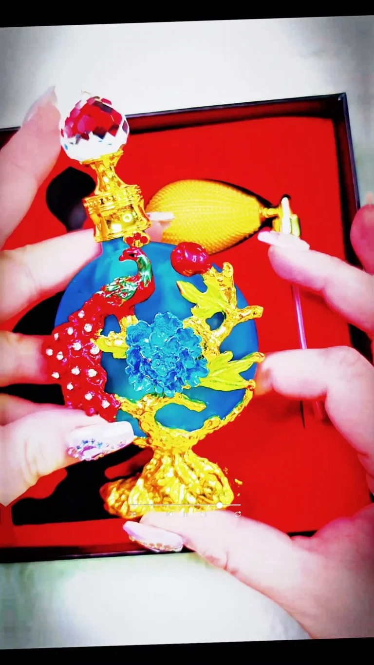 Instagram post from mapaonfragrance. This post is in position 1.